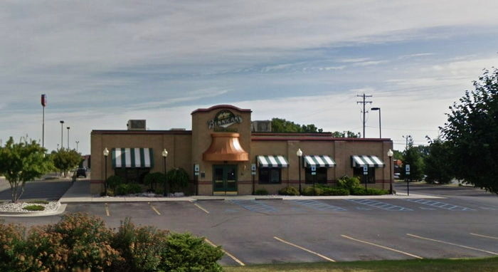 Bennigans - Lansing - 718 Delta Commerce Drive